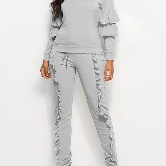 Casual Elegance: Puff Sleeve Top & Ruffle Pants Sweatsuit for Women - XX-Large - Picture 3 of 6